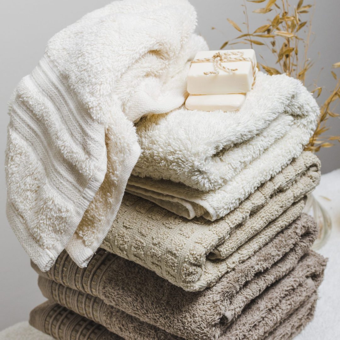 beautiful-composition-spa-bath-concept